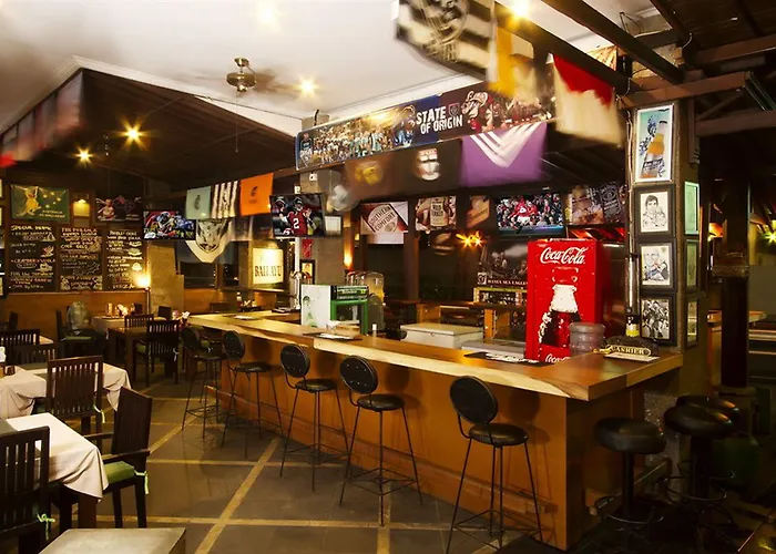 Bali Ayu & 10 Minutes Walking Distance To The