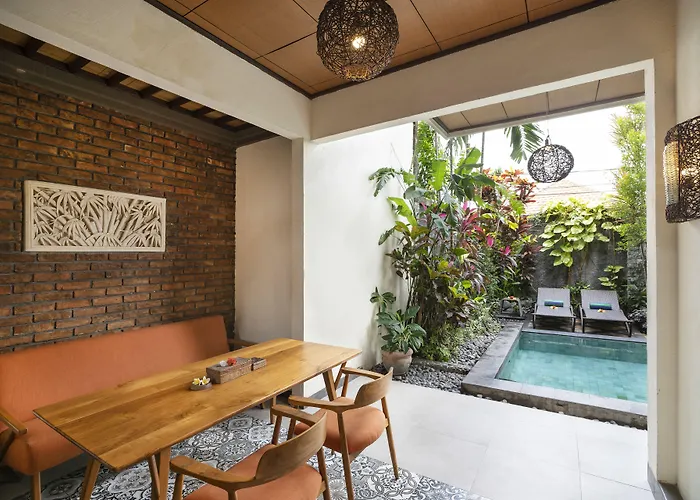 Bali Ayu & 10 Minutes Walking Distance To The 4*