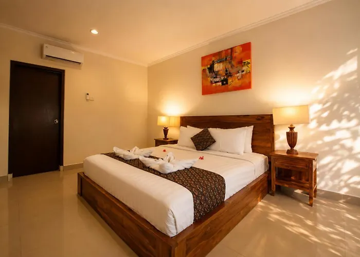 Bali Ayu & 10 Minutes Walking Distance To The 4*
