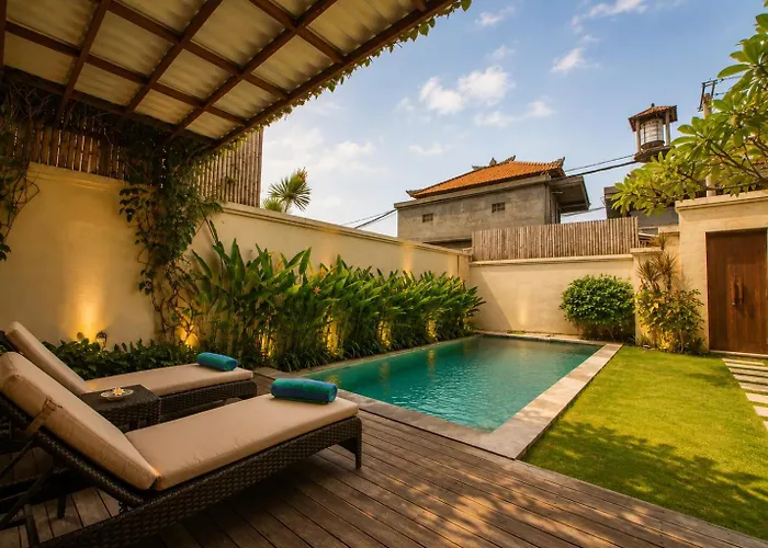 Bali Ayu & 10 Minutes Walking Distance To The 4*