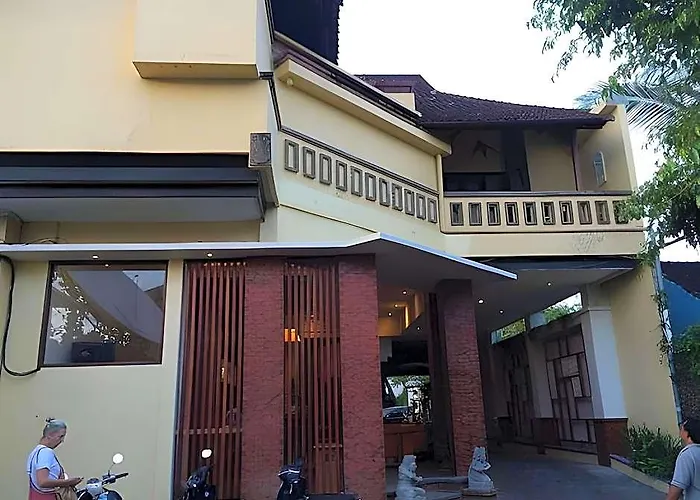 Bali Ayu & 10 Minutes Walking Distance To The